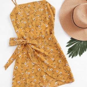 SHEIN Ditsy Print Open Back Wrap Hem Cami Dress